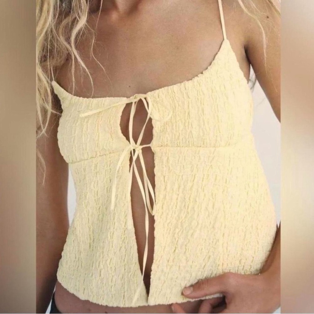 Zara Spaghetti Strap Tie-Front Textured Crop Top